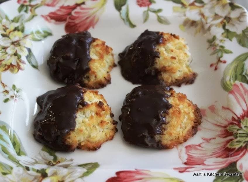 Chocolate Dipped Eggless Coconut Macaroons
